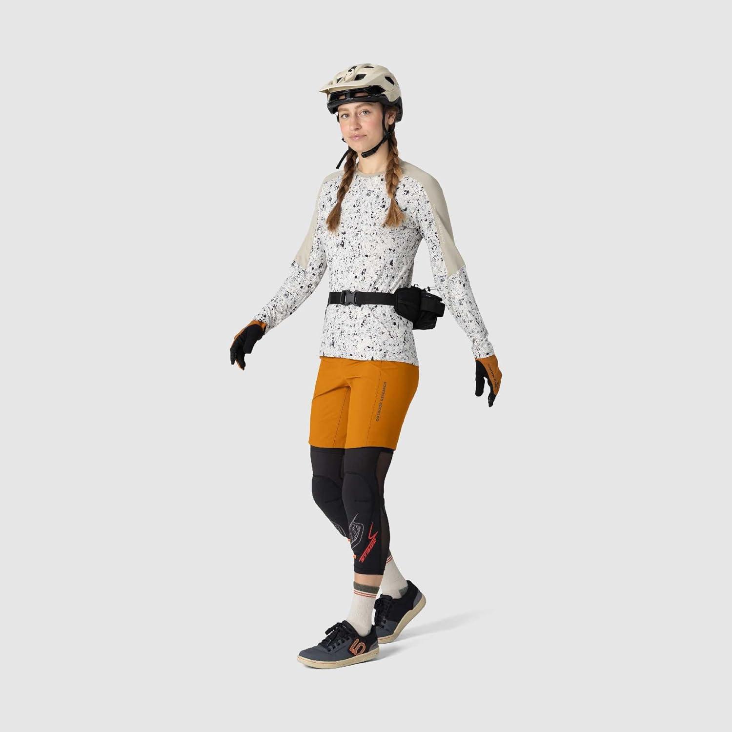 imageOutdoor Research Womens Freewheel MTB Mountain Bike Long Sleeve JerseyPro KhakiOyster Creekside Print