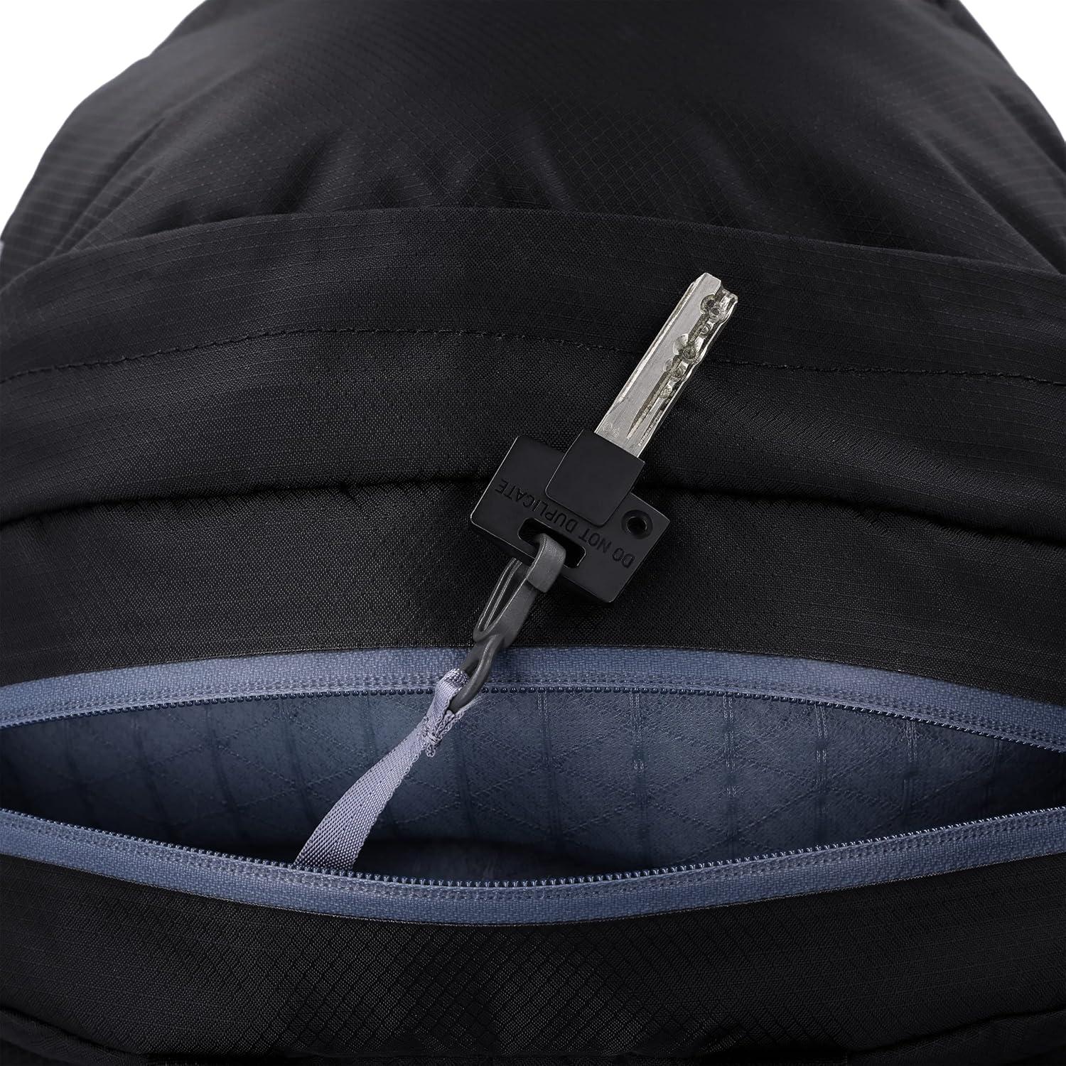 imageOutdoor Research Adrenaline Day Pack 30L Coyote 1 sizeBlack